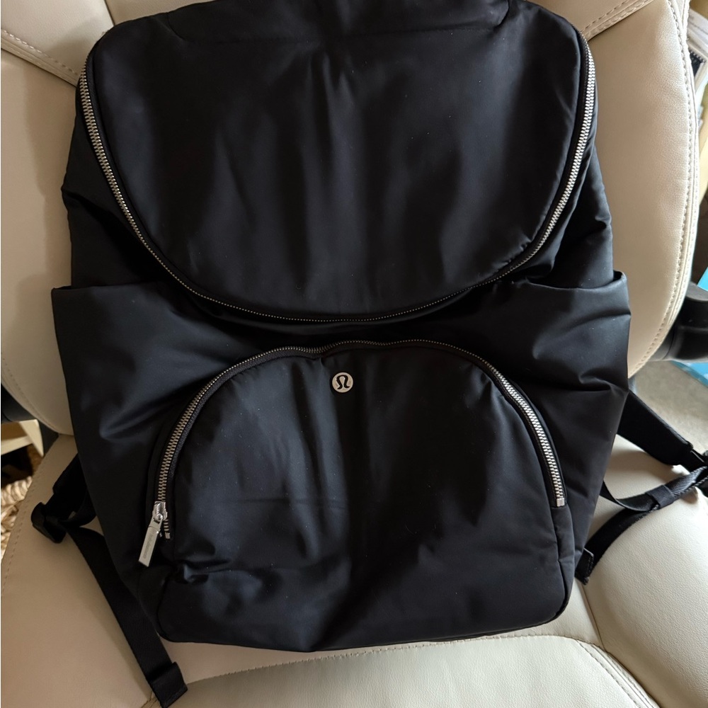 lululemon athletica Classic Black Backpack